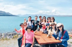 卓胜微：公司产物均为自立研发且所涉产物占主贸易务收入比例较低（卓胜微：射频前端芯片的立异之谈与另日瞻望）及半导体行业市盈率瓦解及他日潜力解读（揭秘范冰冰《苹果》替身疑云：9分57秒热情戏背后的底细与行