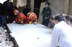 房屋倒塌被困者敲墙,长沙房屋倒塌救援中的生命奇迹”